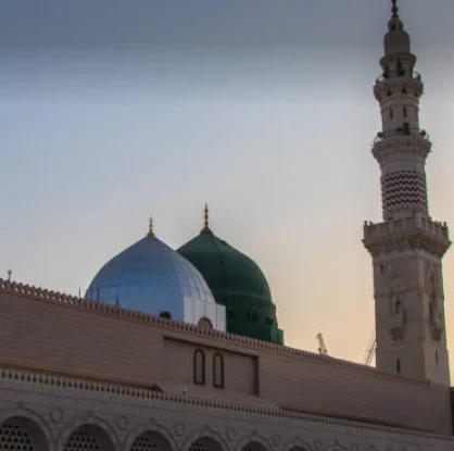 2_Masjid_e_Nabwi_in_evening